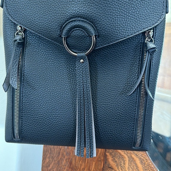 As new. Mia and Luca crossbody. - Picture 3 of 10